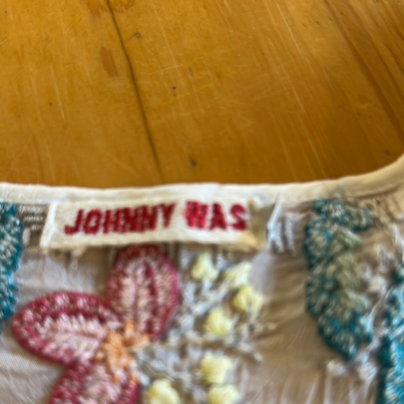 Johnny Was Red and White Graphic Tunic - Picture 7 of 8